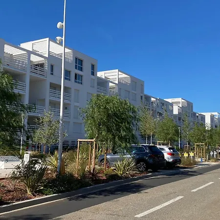 T2 Climatise, 4 Pers, Wifi, Parking, Pres - Fr-1-727-9 * Leucate