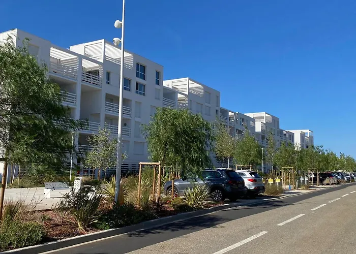 T2 Climatise, 4 Pers, Wifi, Parking, Pres - Fr-1-727-9 * לאוקאט